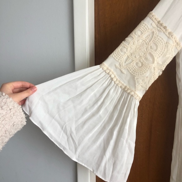 basically me 70s boho cottagecore style peplum white lace top - Picture 2 of 4